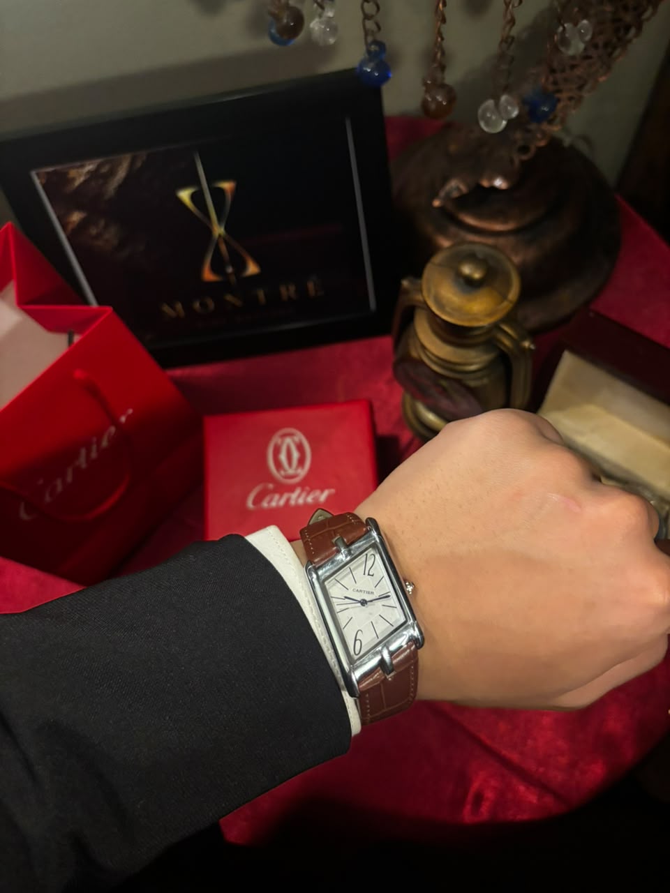 Cartier Tank Asymétrique style